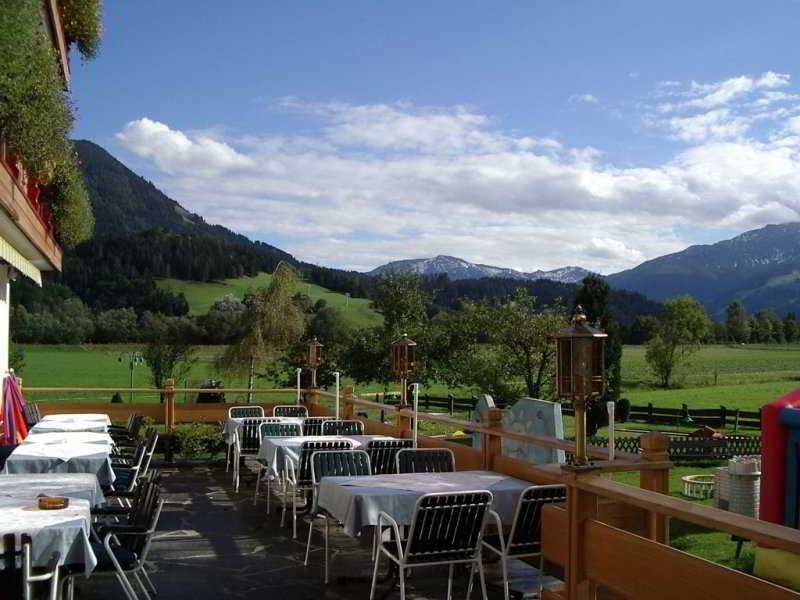 Hotel Neuwirt Kirchdorf in Tirol Exteriör bild